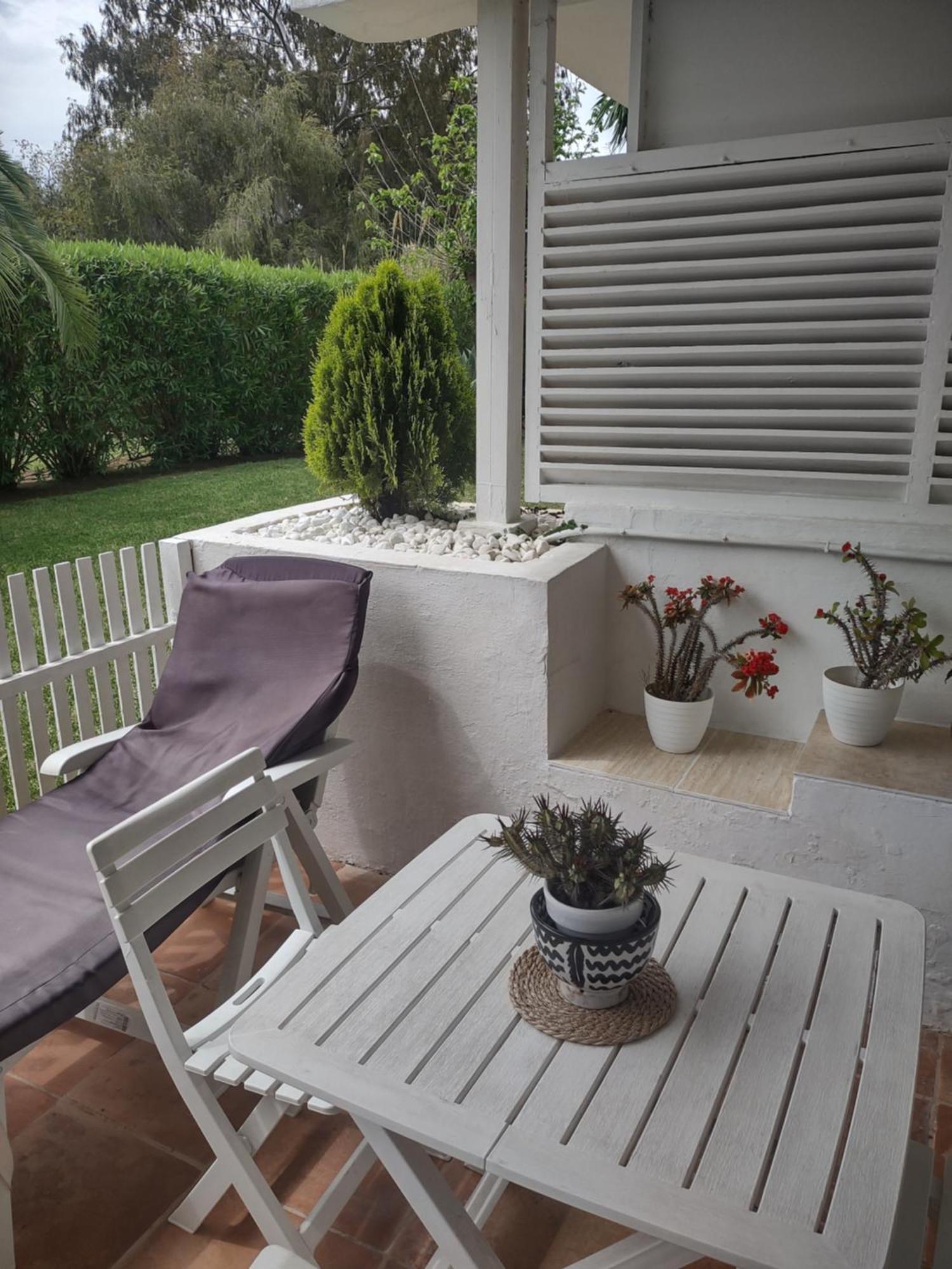 Puerto Banus Apartment Near Beachfront, Big Sunny Terrace, Pool, Tennis Court, Parking & Movies Projector มาร์เบยา ภายนอก รูปภาพ